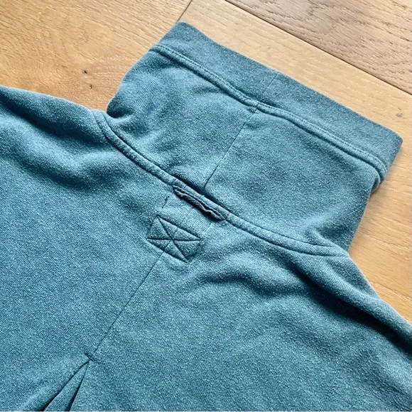 Prana Cozy Up Poncho Sweatshirt Cowl Neck Gorpcore Grey Blue Women's XS VGUC - Picture 7 of 11